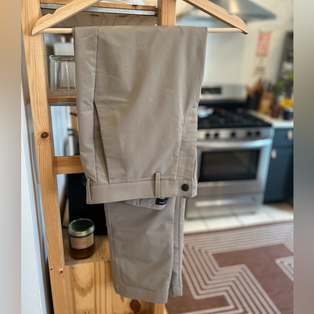 Men’s Tech Dress Pants Banana Republic